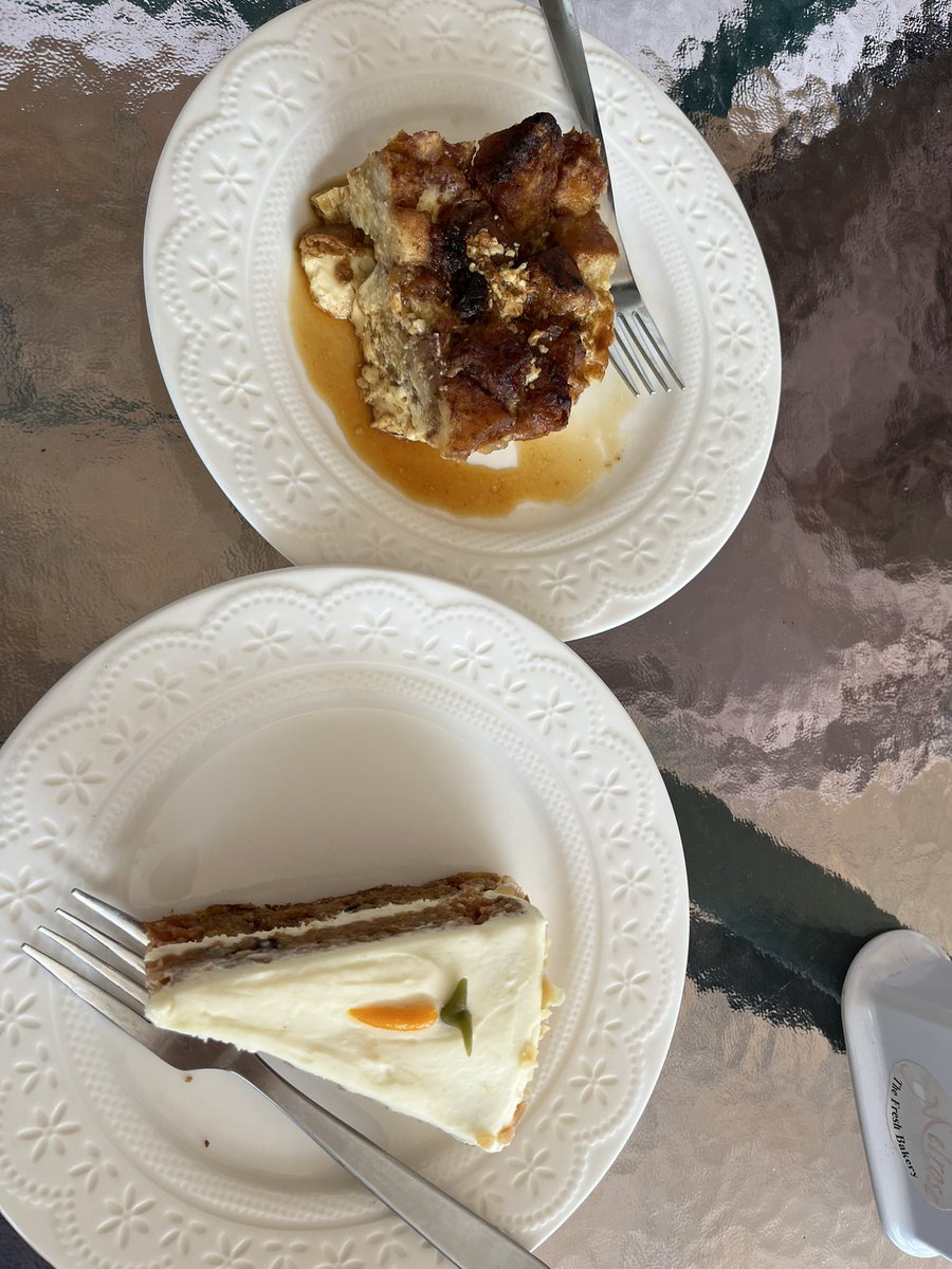 mlLeBoQcS6ouzSJ's tweet image. #プラザハウス
#セニョール　ターコ🌮
#Melrose
連休初日お昼はメキシカン🌮変わらぬ家庭の味😋
して😋大好きなピカーンパイ数年振りに食べたぁ〜
 日本人向け？優しい味〜