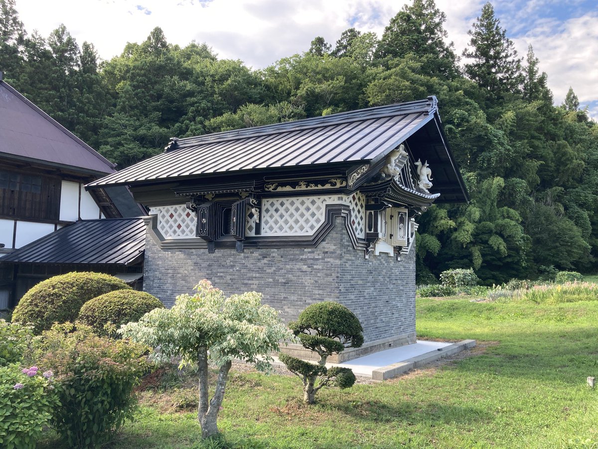 Samboh_'s tweet photo. 花泉の唐獅子土蔵（岩手県一関市）

#蔵これ https://t.co/iCjgVGmy1p