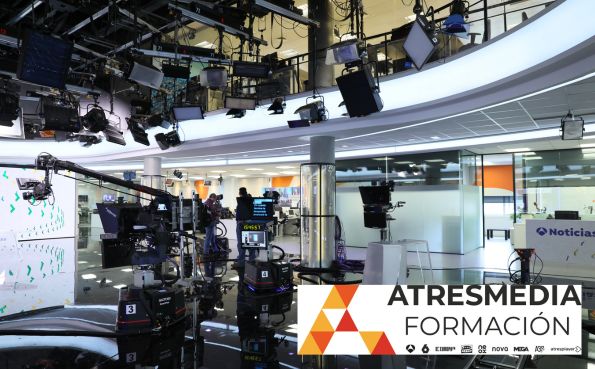 💻 Promoción del 30% para #SociosAPM y #PreasociadosAPM en los cursos de Atresmedia Formación bit.ly/3RcnKkr

▶️ Cursos presenciales y 'online' de regidor de platós, reportero de TV 360.º y 'streamer' deportivo, entre otros muchos