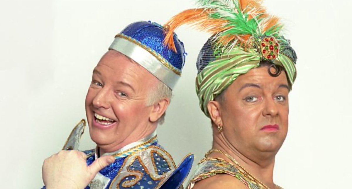 rickygervais's tweet image. I won an Emmy, a Golden Globe, a BAFTA, and a British Comedy Award for my performance as Andy Millman in Extras, but I also had to dress up as a genie and see @LesDennis naked.