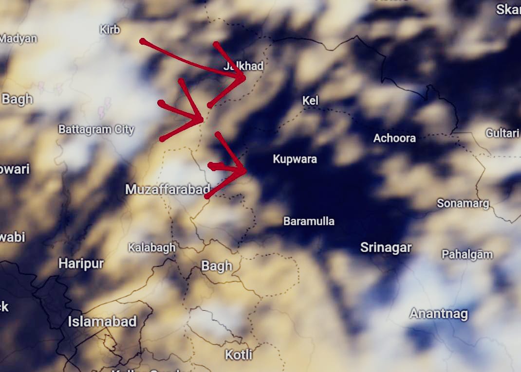 KashmirWeather2's tweet image. Latest #Weather update 3:19pm
⚡⚠️Thunder clouds Started forming in North Pakistan likely to #intensify in Coming hours Expected to reach Valley towards evening
⚡Widespread spell likely across Valley towards evening/ mid Night