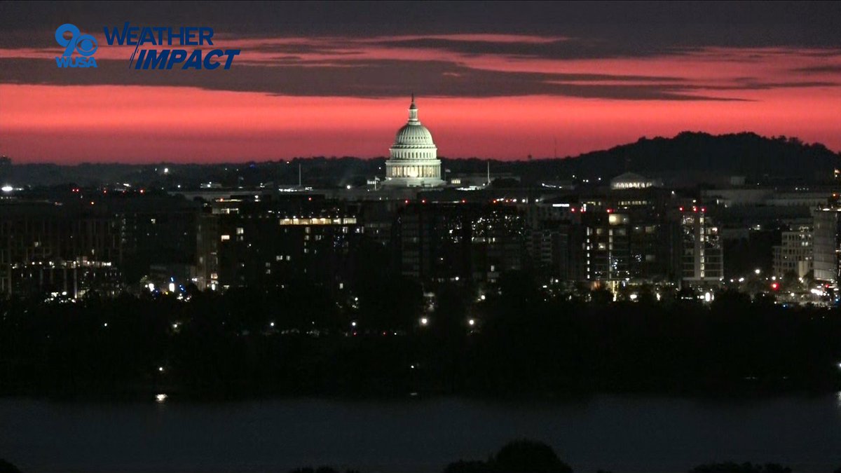 wusaweatherman's tweet image. Tracking a few light #rain showers across the DMV to greet you this morning, but already some clearing on the horizon! Humidity drops today under clearing skies with highs in the cooler 80s today. #WUSA9Weather @WUSA9