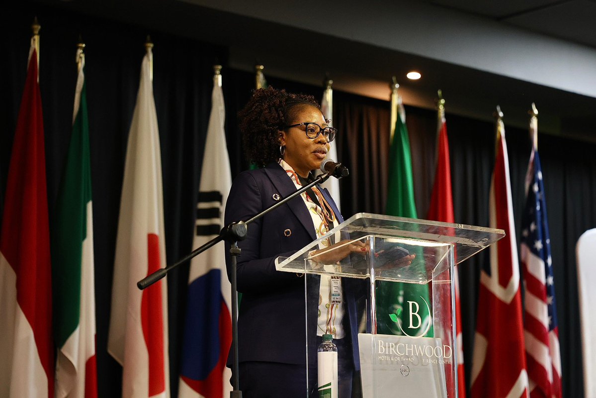 DSBD_SA's tweet image. Salome Baloyi, Acting Chief Operations Officer and G20 engagement lead coordinator for South Africa's G20 Presidency, shared insights on the StartUp20 initiative, saying: “Our mission is to empower township and rural communities by breaking down barriers for small businesses,…