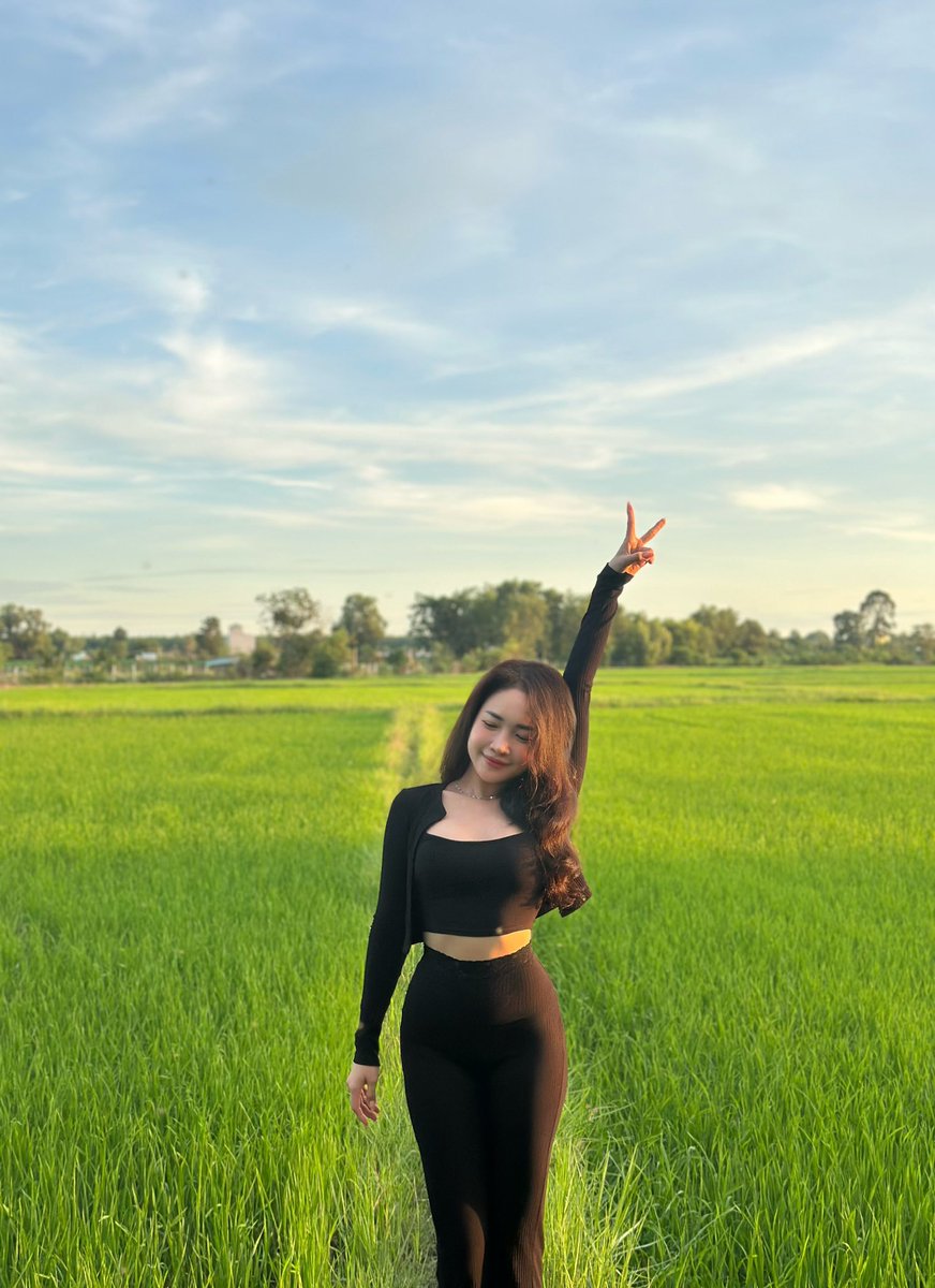 Tài khoản e mới đăng ký ạ, rất cần nhiều follow cho đỡ cô đơn 😌
Ai follow e, e sẽ follow lại 100% – không bỏ sót ai luôn nha!
👉 Cmt or tym để follow lại ngay ạ!
Cùng nhau xây cộng đồng tử tế, vui vẻ &amp; đậm tình mạng X 💙
#follow4follow #tươngtác #follow