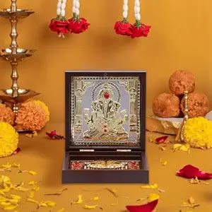 RajyguruPrabhu's tweet image. सूर्य का हमारे जीव पर प्रभाव और अन्य ग्रहों से युति का फल :

sarswatijyotish01.blogspot.com/2025/06/blog-p…
1.  #SuryaJyotish
2.  #PlanetaryConjunctions
3.  #VedicAstrology