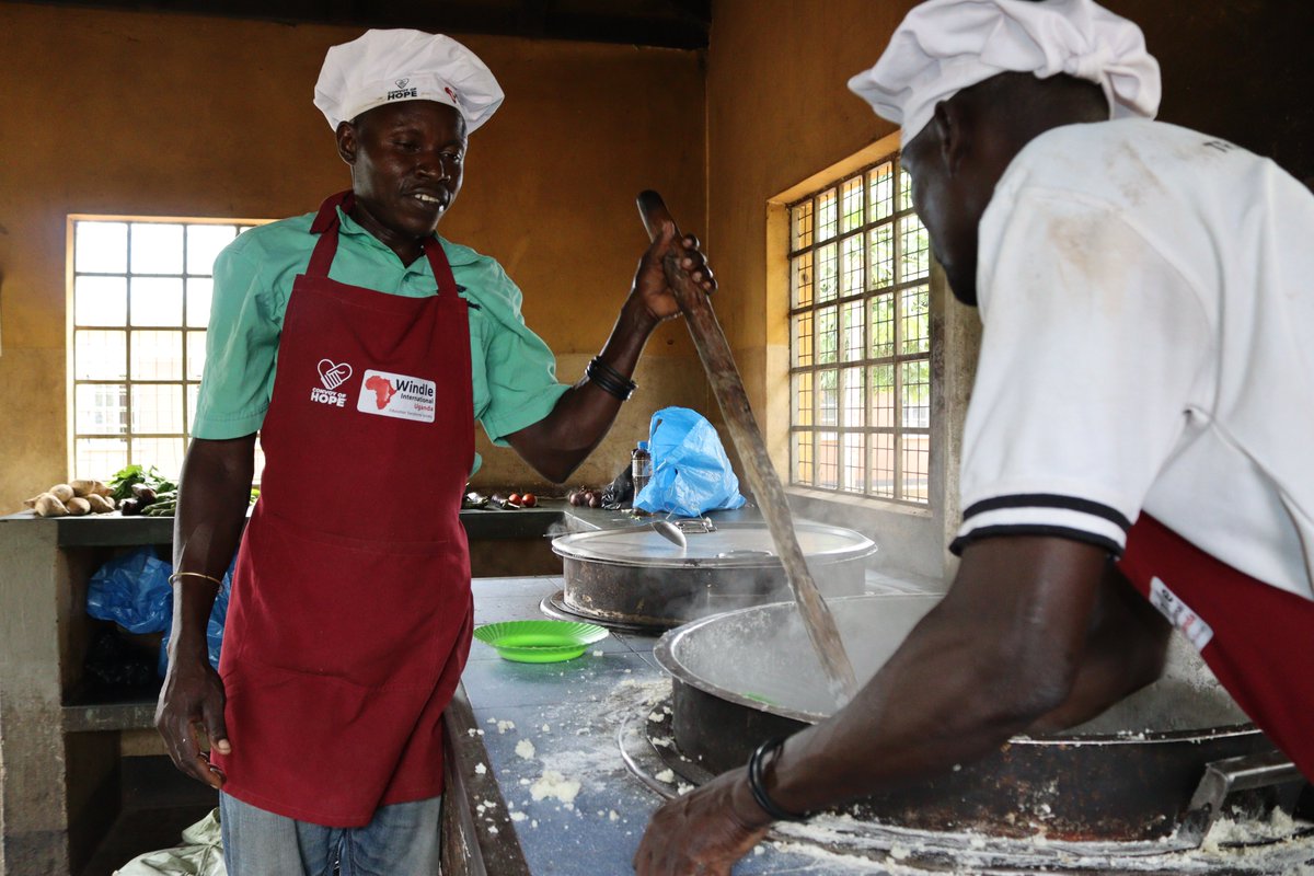 WindleUganda's tweet image. A hot meal at school can be the difference between dropping out and dreaming big.
That’s why together with @ConvoyofHope, we're investing in food as fuel for education. When children eat well, they stay in school, focus in class, and perform better. #FoodForEducation
