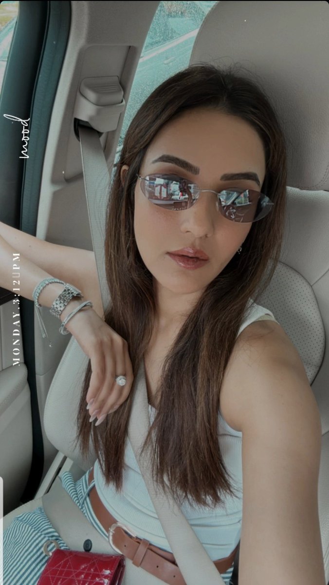 JASMIN BHASIN SUPREMACY ππ¦ (@kiarabhavani) on Twitter photo Totally in love with this picture of #JasminBhasin ππ The glasses are looking so pretty on #Jas π
#JasminBhasin #Jasminians <a href="/jasminbhasin/">Jasmine bhasin</a> β₯οΈβ¨ My love π Totally in love with this picture of #JasminBhasin ππ The glasses are looking so pretty on #Jas π
#JasminBhasin #Jasminians <a href="/jasminbhasin/">Jasmine bhasin</a> β₯οΈβ¨ My love π