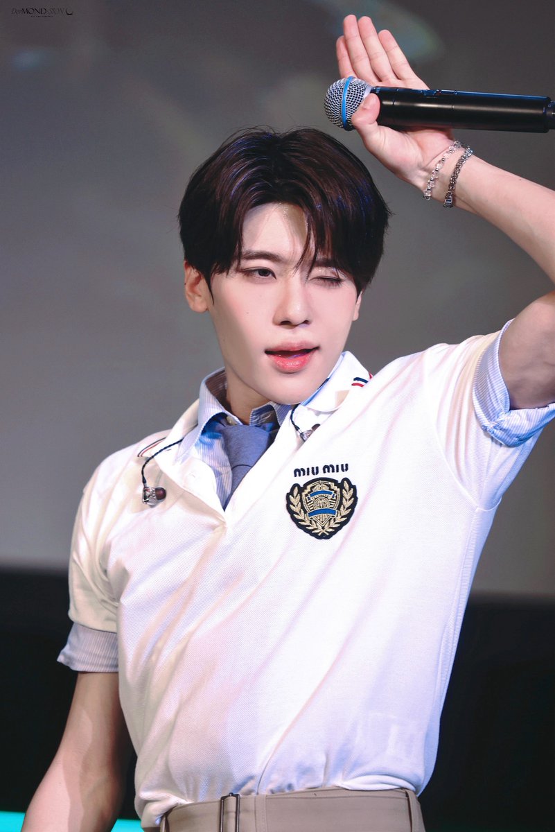 DerMond_SION's tweet image. 20250721

#시온 #SION #シオン
#NCT #NCTWISH