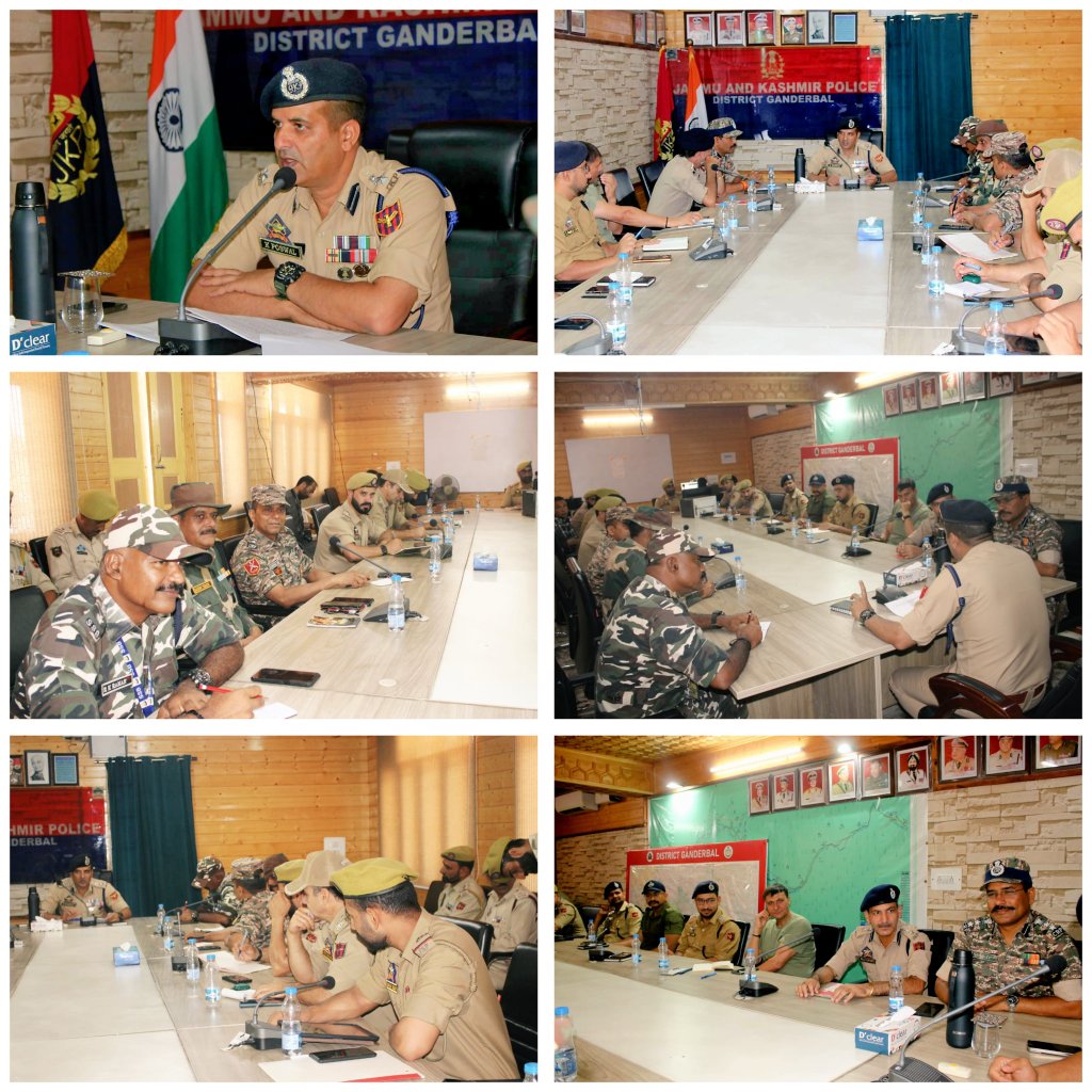 Ganderbal Police (@gbl_police) on Twitter photo In view of the forthcoming #IndependenceDay2025, #SSPGanderbal, Shri Khalil Ahmad Poswal-JKPS, today chaired a comprehensive #SecurityReviewMeeting at the Conference Hall of #DistrictPoliceOffice Ganderbal.
<a href="/JmuKmrPolice/">J&K Police</a>
<a href="/KashmirPolice/">Kashmir Zone Police</a> In view of the forthcoming #IndependenceDay2025, #SSPGanderbal, Shri Khalil Ahmad Poswal-JKPS, today chaired a comprehensive #SecurityReviewMeeting at the Conference Hall of #DistrictPoliceOffice Ganderbal.
<a href="/JmuKmrPolice/">J&K Police</a>
<a href="/KashmirPolice/">Kashmir Zone Police</a>