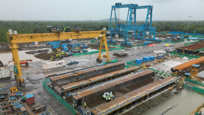 RailAnalysis's tweet photo. #MAHSR #BulletTrainCorridor Update: #NHSRCL accelerates #construction progress across #Maharashtra
Read more: https://t.co/bwwjTR1ysd
@nhsrcl
#HSR #Highspeedrail #Construction #Mumbaiahmedabad #Infrastructure #Riverbridge #Tunnellingwork #Stations #Viaduct #Railanalysis https://t.co/GYSVuqn2Fn