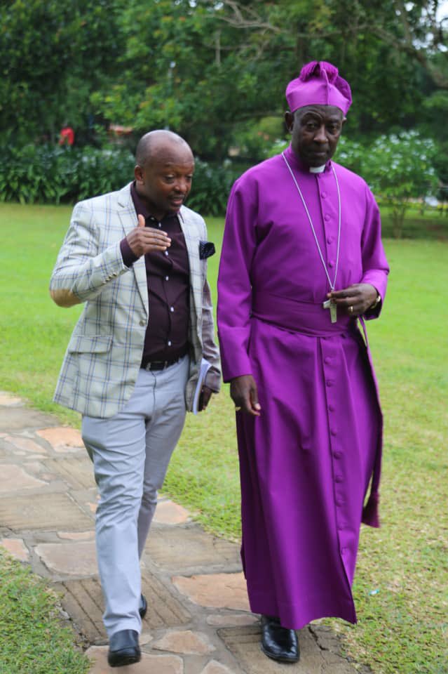 Happiest birthday to the Deputy <a href="/IGGUganda/">IGG</a> Hon.  <a href="/AnneTwino/">Anne Twino Muhairwe</a> and Canon <a href="/NabothMuhairwe/">Naboth Muhairwe</a> 🎂🎉. 
Great leaders of our time🎈