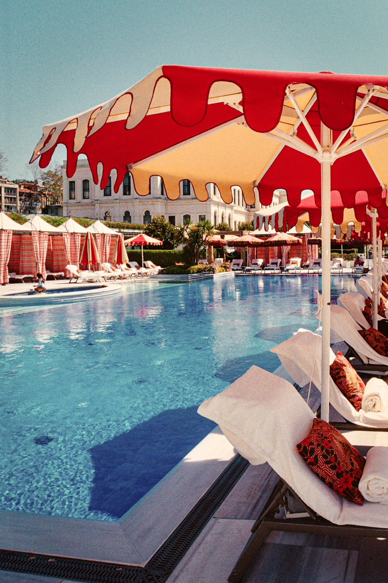 FSBosphorus's tweet image. The Bosphorus blue, something we never let go.💙

A calm morning by the Bosphorus, a long breakfast that feels like home, and Turkish coffee that knows your story.
All of this, right here, this summer at #FSBosphorus where the city feels closest.✨

#FourSeasons #SummerWithFS