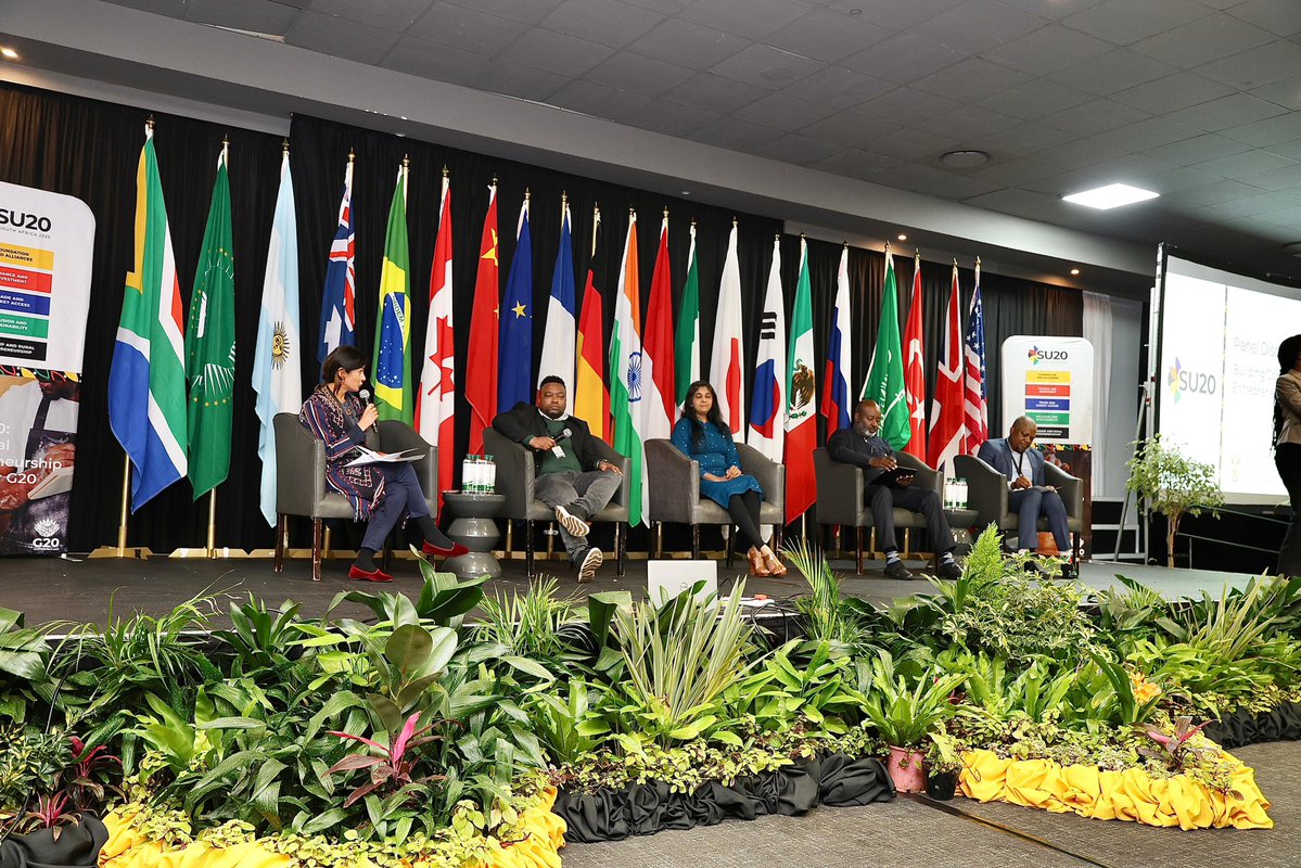 DSBD_SA's tweet image. IN PICTURE | Panel Discussion on Fostering Coherence in Entrepreneurial Ecosystems.
#startup20 #su20 #g20 #midtermengagement #entrepreneurship #startup #msme #inclusion #sustainability #africarising #innovationeconomy #policyleadership #dsbd #sedfa #dsti #22OnSloane…