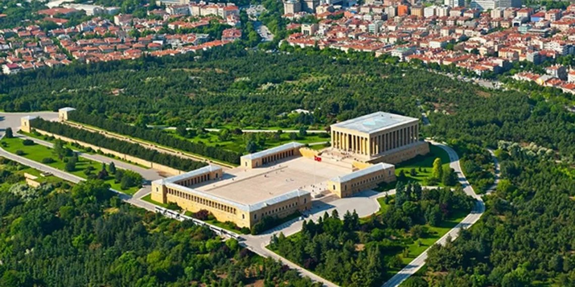 Gerici ısrar sürüyor: Anıtkabir’e komşu cami planı yine mahkemeden döndü

- Ecrin Özdil (<a href="/eco88w/">ecrin</a>)

ideo.org.tr/gerici-israr-s…