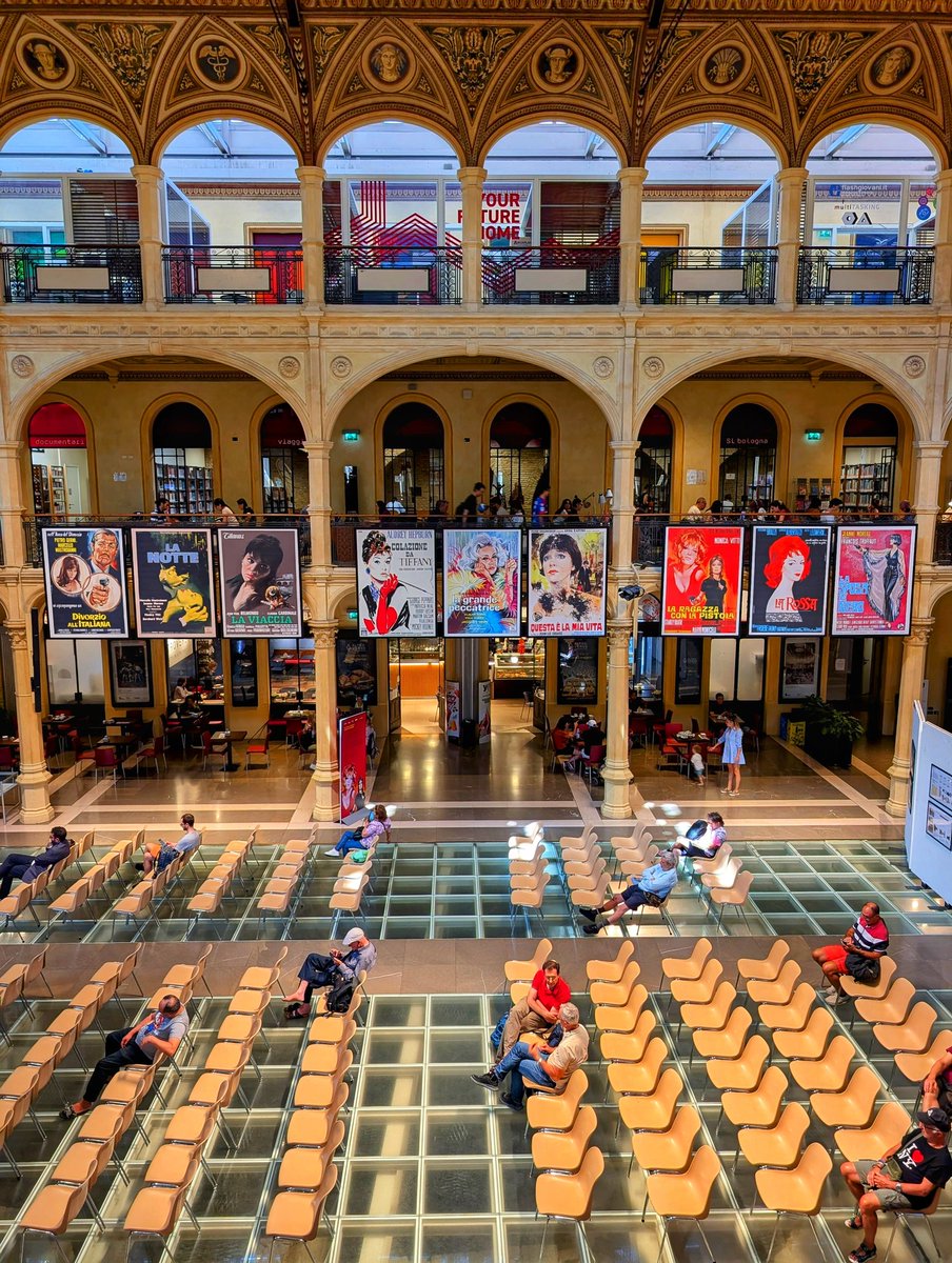 captaindry's tweet photo. Biblioteca Salaborsa

#bologna #italy #biblioteca https://t.co/KJqnQt5exJ