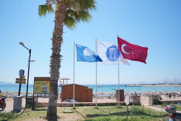 Didim Sahilleri Mavi Bayrak Ödülünü Yine Aldı
