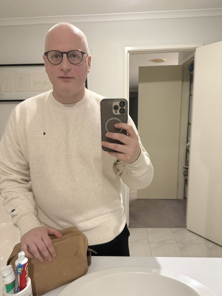 chrismaheras_'s tweet image. Here’s a little snapshot of what intense chemo and being pumped with steroids daily has done to me in just 3 months. Small price to pay to get your life back though.