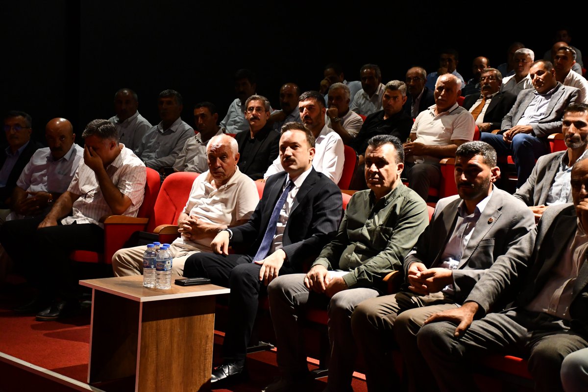 📌2025 Genel Tarım Sayımı Muhtarlar Toplantısı Gerçekleştirildi

Kaymakamımız Göksu Bayram, İlçe Tarım ve Orman Müdürlüğümüz tarafından Malazgirt Müzesi’nde gerçekleştirilen 2025 Genel Tarım Sayımı Muhtarlar Toplantısına katıldı.

📍Malazgirt Müzesi