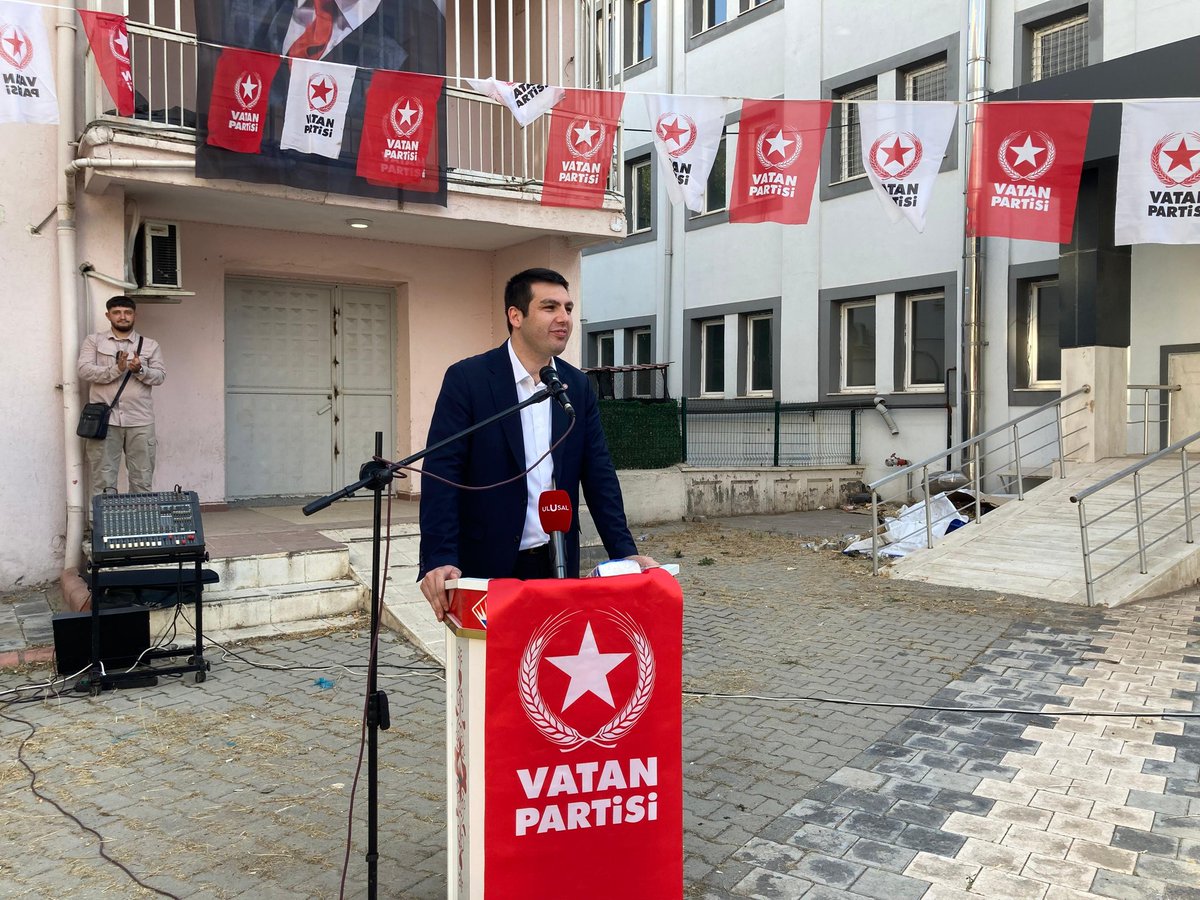 BİSMİL İLÇE BAŞKANLIĞIMIZ AÇILDI!

Genel Sekreterimiz Özgür Bursalı'nın katılımıyla Diyarbakır Bismil'de ilçe binamızın açılışını yaptık. 

Üreten ve Birleşen Türkiye yolunda yeni kalemiz hayırlı olsun!