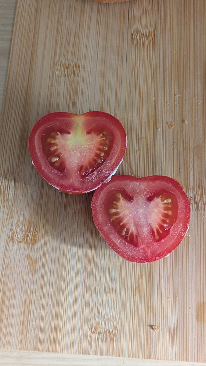 AlexanderWallb9's tweet image. Liebesgrüße zur Mittagsstunde...