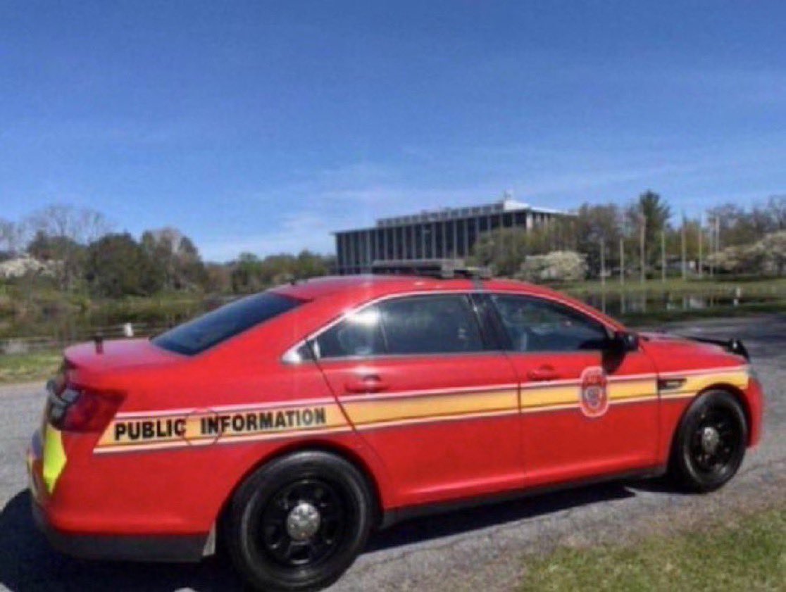 mcfrsPIO's tweet image. NOTICE: @mcfrsPIO @PIOPete will be out of office/not available for next couple of weeks (or so) in meantime several others will be covering @mcfrs Public Information Officer duties CALL 240.777.2441 for ‘on-duty’ PIO @MontgomeryCoMD NOTE: MCFRS Media Info HotLine 240.777.2442