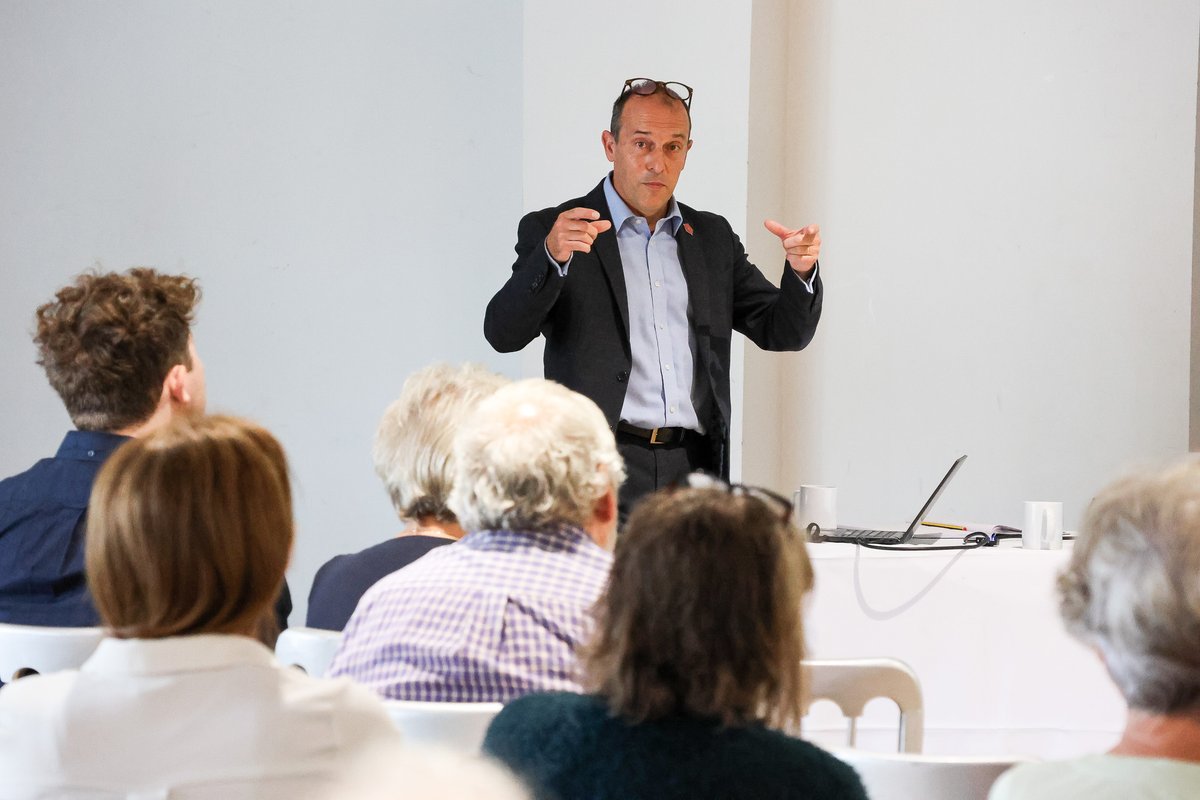 Lancaster District CVS (@lancastercvs) on Twitter photo Thanks to all who joined us at Vale of Lune RC on Friday for our Q&A on the Lancashire #DevolutionDeal. Insights from <a href="/LancashireCC/">Lancashire County Council</a>'s Simon Lawrence & <a href="/LancasterUni/">Lancaster University</a>'s Dayo Eseono reminded us that our sector must be at the heart of what comes next! #ThirdSector #Lancaster Thanks to all who joined us at Vale of Lune RC on Friday for our Q&A on the Lancashire #DevolutionDeal. Insights from <a href="/LancashireCC/">Lancashire County Council</a>'s Simon Lawrence & <a href="/LancasterUni/">Lancaster University</a>'s Dayo Eseono reminded us that our sector must be at the heart of what comes next! #ThirdSector #Lancaster