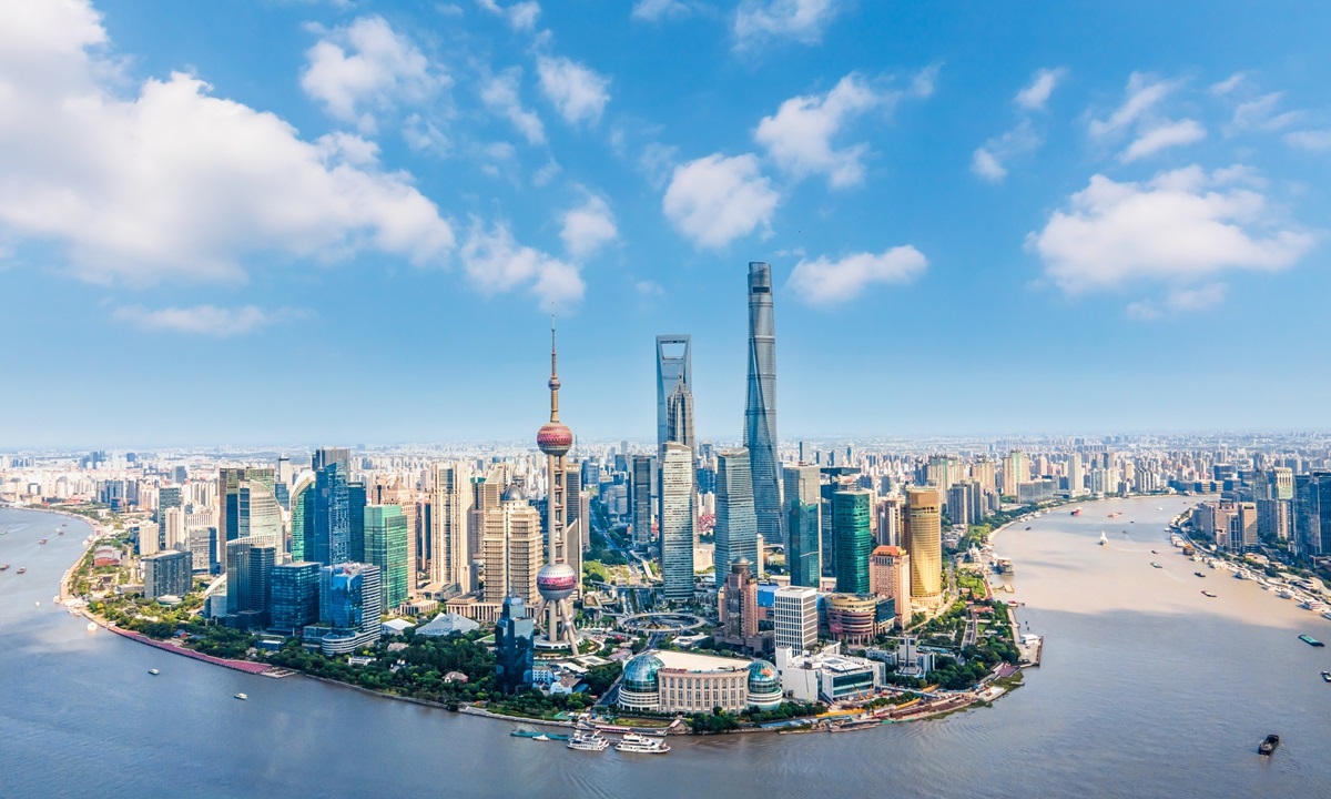 ChineseEmbKenya's tweet image. #China has attracted an accumulative foreign investment exceeding $700 billion since the beginning of the 14th Five-Year Plan period (2021-25), achieving the country’s goal in this area in advance: a Chinese commerce official said on Friday.