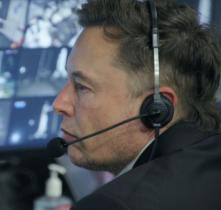 astro_greek's tweet image. "Back to working 7 days a week and sleeping in the office if my little kids are away"
- Elon Musk