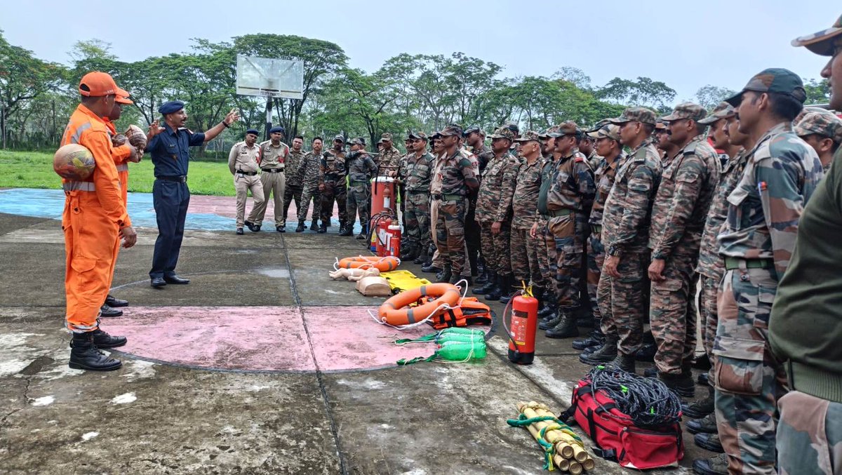 12bnndrf's tweet image. "We are all a part of this village, this city, this nation. Our preparedness protects us all"
 12NDRF conducted at #CapacityBuildingProgram of  2 Mountain Division's ordnance unit, Dibrugarh #Assam &amp;amp; #RajivGandhiUniversity Itanagar #ArunachalPradesh  @NDRFHQ 
@PIB_Guwahati