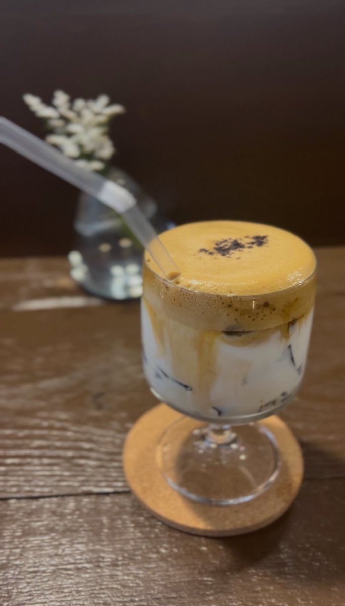 カフェはしご〜☕︎

初めて行ったところだったけど、雰囲気も良くてゆったり過ごせてよかった😌📖