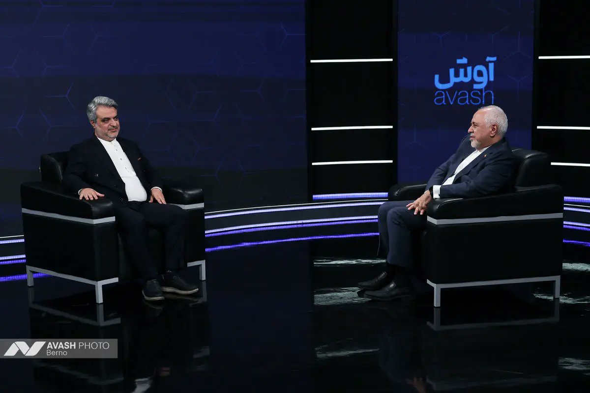 Avash_media's tweet image. فیلم کامل گفتوگوی اختصاصی آوش با محمدجواد ظریف در کانال یوتیوب آوش:
youtu.be/00XsjRMYuBs?si…