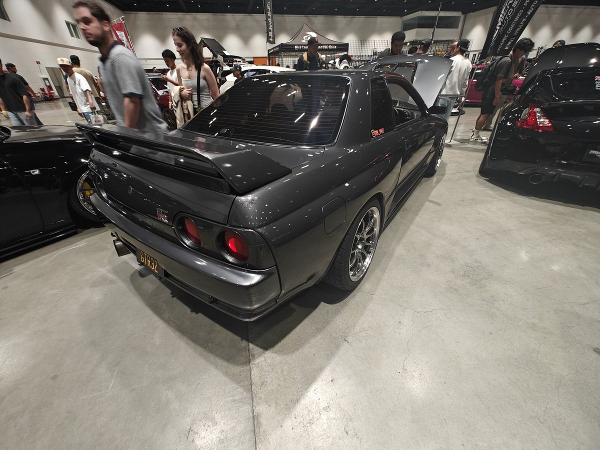 Snecc 妹紅 tweet media