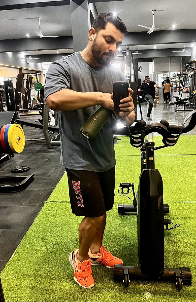 Aur Dosto!! Workout hua??
