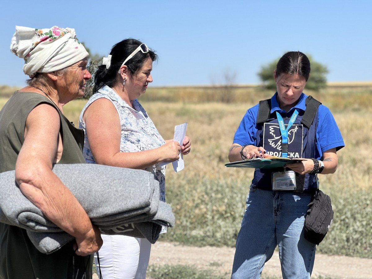 UNHCRUkraine's tweet image. On #BelgiumNationalDay, we thank @BelgiumMFA 🇧🇪 for providing flexible support to UNHCR Ukraine.
This enables us to deliver crucial humanitarian assistance & emergency aid to displaced and war-affected families who need it the most🙏.