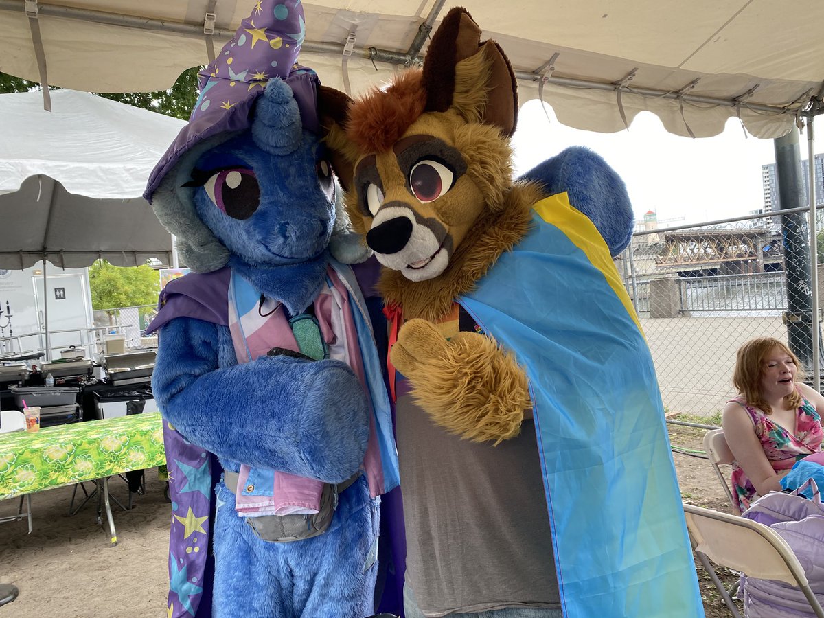 BlackenedBat's tweet image. I was Trixie at the Portland pride festival!!! Got a lot of photos taken of me and people were so excited to see Trixie!!! I had a lot of fun!!!! (Iβd like to tag the other suiter in a reply if they have a twitter and they find this post)