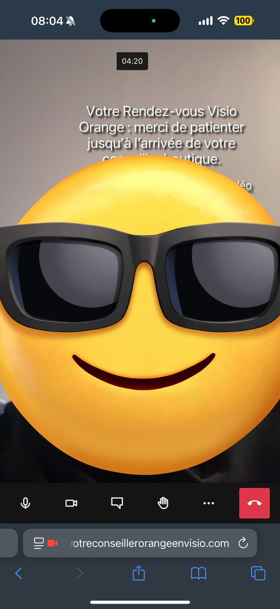 flowflow3140's tweet photo. Bonjour, 
Est ce normal que le conseiller orange n’a jamais répondu à la visio prévue à 8h ? Je veux bien me lever, je veux bien prendre du temps sur mon temps de travail mais le minimum est d’être à l’heure et d’assurer le rendez vous 🙄
@Orange_conseil https://t.co/6Se2Qj1po2