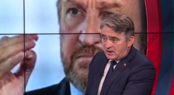 Plavomore5's tweet image. KAD JAZAVCI UTIHNU: Teferiči o Bosni ciloj nema ga u Novoj Biloj
danas u 09h. Željko Komšić će posjetiti Novu Bilu. Prepoznao je svoju ustavnu dužnost, osjetio je da ga savjest zove. Doći će hrvatski član ...
poskok.info/kad-jazavci-ut…
