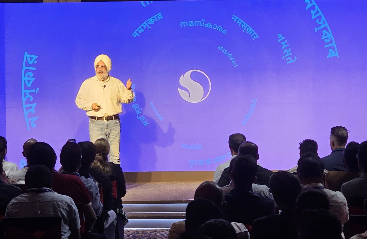 Snapdragon_IN's tweet image. Kicking off #SnapdragonForIndia XR Day with a hearty welcome from @SaviSoin. Let’s unlock new realities together. 💡 👓