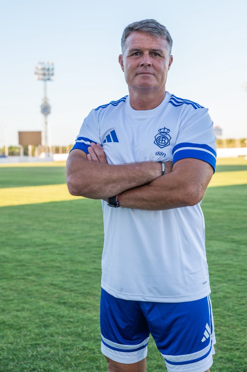 A sus órdenes, míster 🫡

#DondeElFutbolEmpieza
#DecanoDelFutbolEspañol