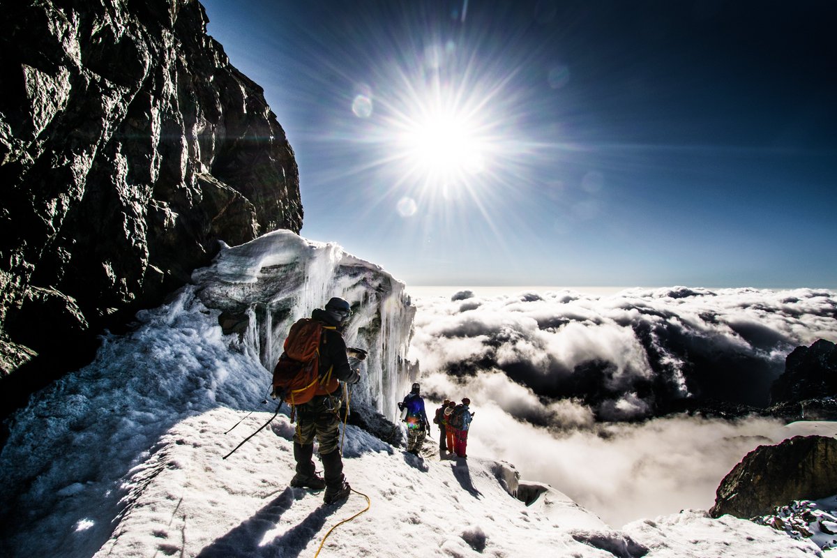 nyanasafaris's tweet image. ⛰️ Rwenzori Mountains Trekking
5 Days | Trek Africa’s tallest mountain range — The Mountains of the Moon!
For serious adventurers only.
📞 Start your climb: +256 702 674 064
#ExploreUganda