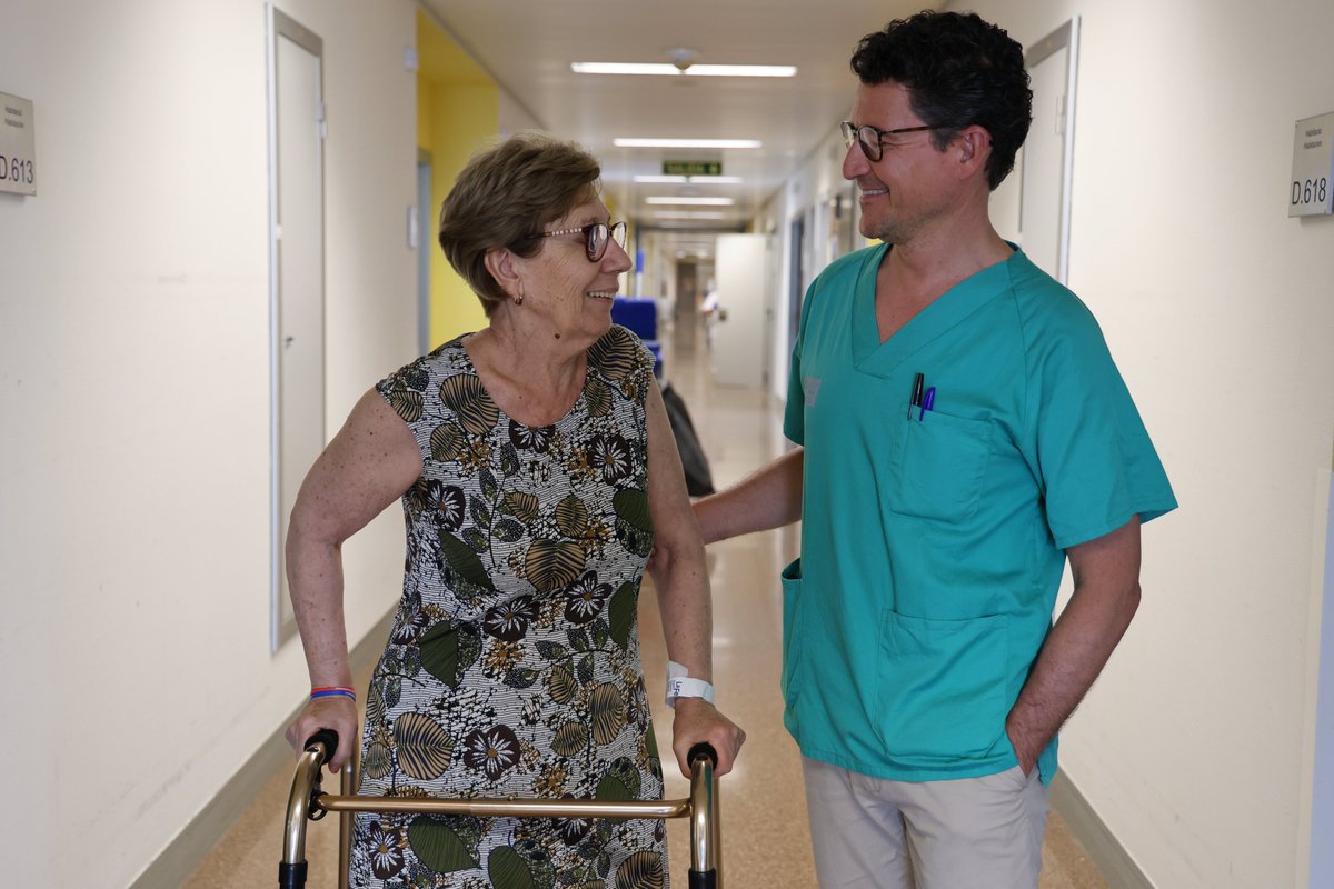 🏥El Hospital La Fe lidera en España la #cirugía de #prótesis de #cadera con técnica mínimamente invasiva

⌛️El hospital ha realizado más de 4.200 intervenciones con abordaje anterior directo, que permite el alta en 24-48 horas

🔗 lafe.san.gva.es/es/-/cirugia-a…

#SomosLaFe