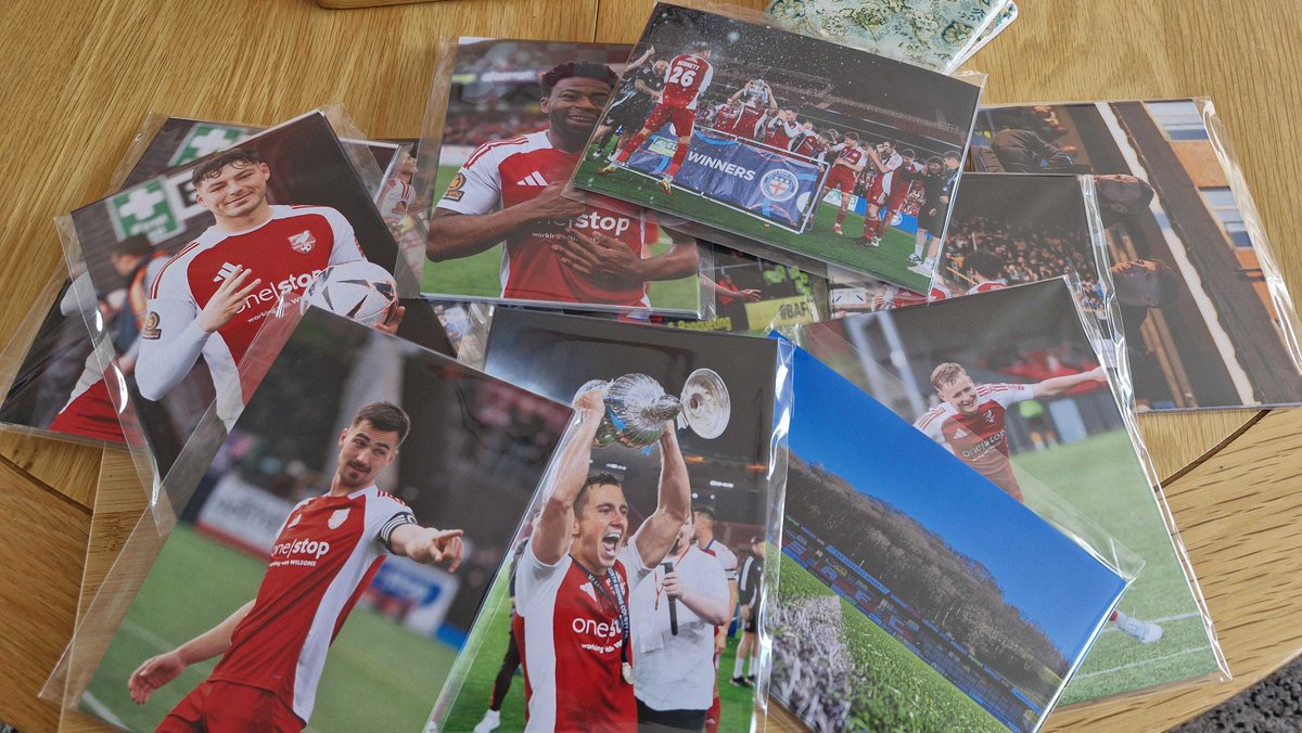 Our volunteer photographer raising money for No Battle No Victory fund 👇

<a href="/wanderinguk1/">Wandering Photography UK</a> will be holding an exhibition as part of Scarborough Art Festival with SAFC prints and postcards for sale - all funds donated to the club. 

📅 22nd - 28th July, 11am - 4pm
📍Glassbox (the