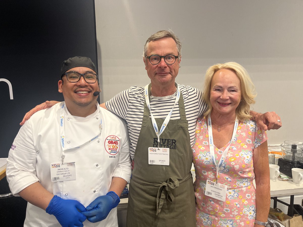 LACA (@laca_uk) on Twitter photo What a final for this year’s Grab 'N' Go Challenge, sponsored by <a href="/SchoolGrid/">SchoolGrid</a> — fast, furious, and four mouth-watering portions delivered in just 40 minutes! 🕒🔥 WATCH winner @AltoAndreOCSchef create his winning dish, a longganisa rice burger #LACAME
👉 youtube.com/watch?v=k_6LJg… What a final for this year’s Grab 'N' Go Challenge, sponsored by <a href="/SchoolGrid/">SchoolGrid</a> — fast, furious, and four mouth-watering portions delivered in just 40 minutes! 🕒🔥 WATCH winner @AltoAndreOCSchef create his winning dish, a longganisa rice burger #LACAME
👉 youtube.com/watch?v=k_6LJg…