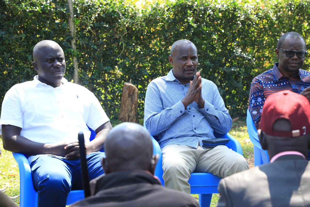 JohnMbadiN's tweet image. Held special engagement with Migori's Suna Elders led by Ker Mzee Riogi Riogi on unity & economic development of the region before joining Mkuro PEFA Faithfuls in Suna West for church activity. Present: Governor Ochilo, area MP Masara, Migori Speaker Rusana & a contingent of MCAs