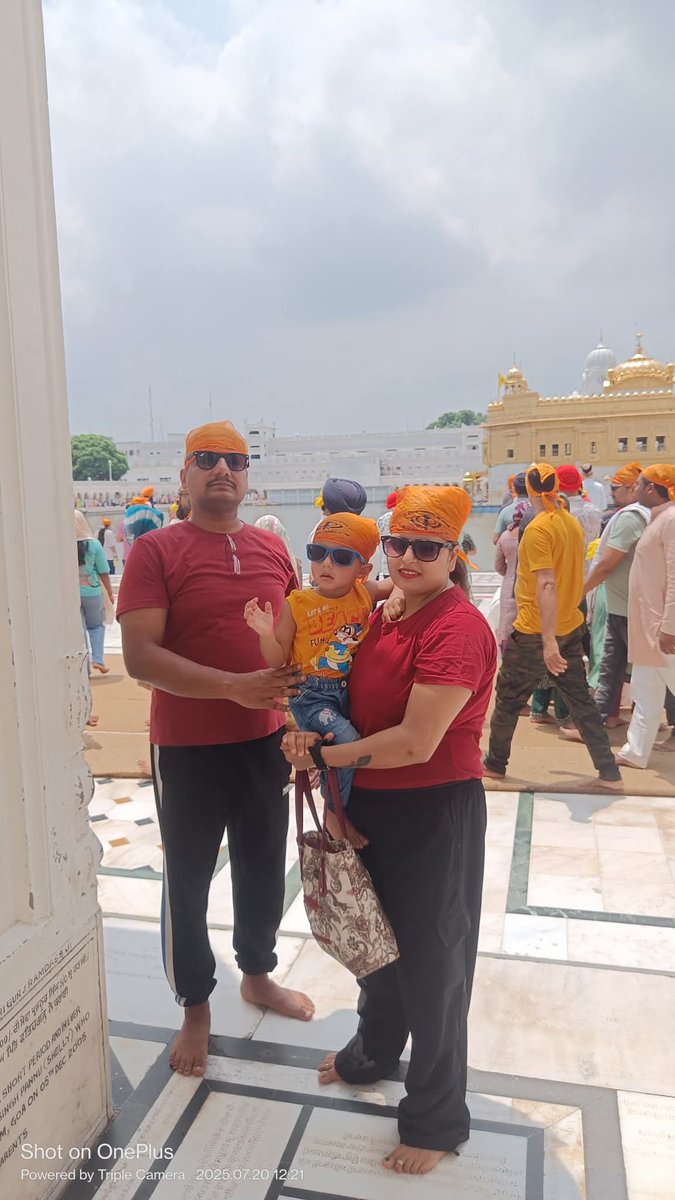 #GoldenTempleAmritsar

<a href="/dollykumarijha/">Dolly Kumari</a> 
#Adwin