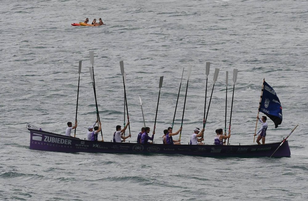 Asteburu bikaina egin du San Pedrok.

oarsoaldea.hitza.eus/2025/07/21/pas…

#Pasaia #SanPedro