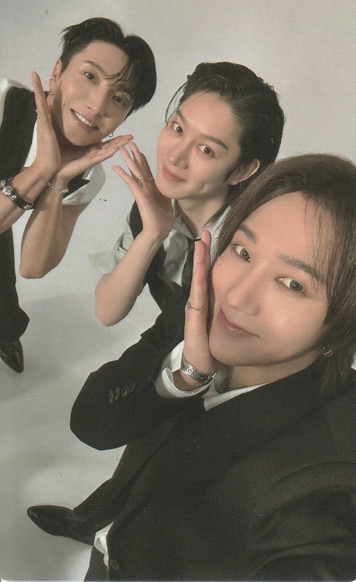 [SCAN] Hyungline WV Showcase Live POB <a href="/SJofficial/">SUPER JUNIOR</a>