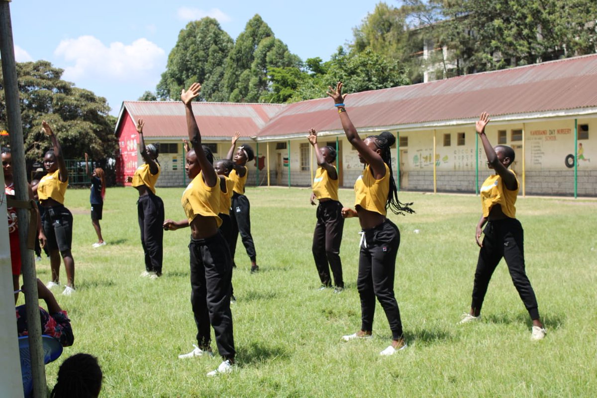 MoyoteKenya's tweet image. Self-expression in #SRHR is about creating space for #AYP to speak openly about their bodies,desires,boundaries,fears,dreams without fear of judgment.This break the silence and stigma,build confidence and body autonomy,improve access to services and strengthen advocacy efforts.