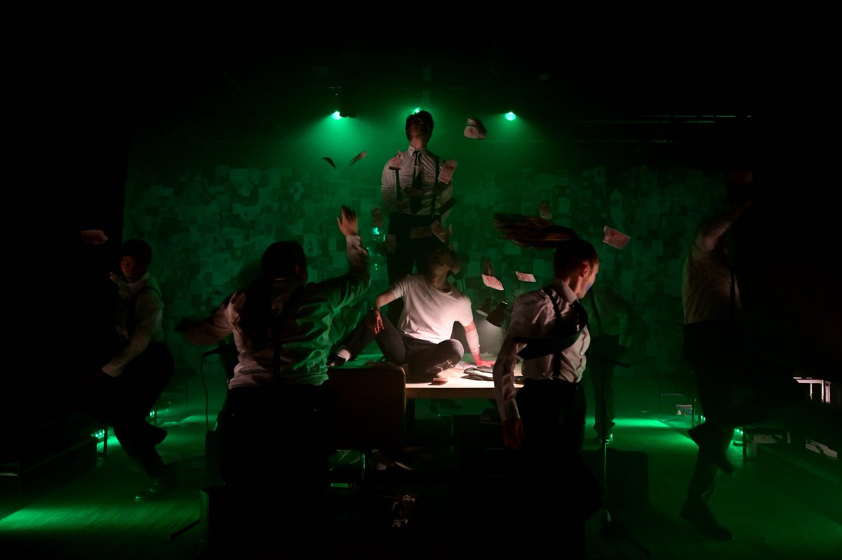 LazarusTheatre's tweet photo. We missed #ShakespeareSunday so here's #EarlyModernMonday...
“Fools that will laugh on earth, most weep in hell.”
#DoctorFaustus
#ChristopherMarlowe
📸our 2022 Company of Doctor Faustus taken by #CharlieFlint https://t.co/PnfDcT0lRH