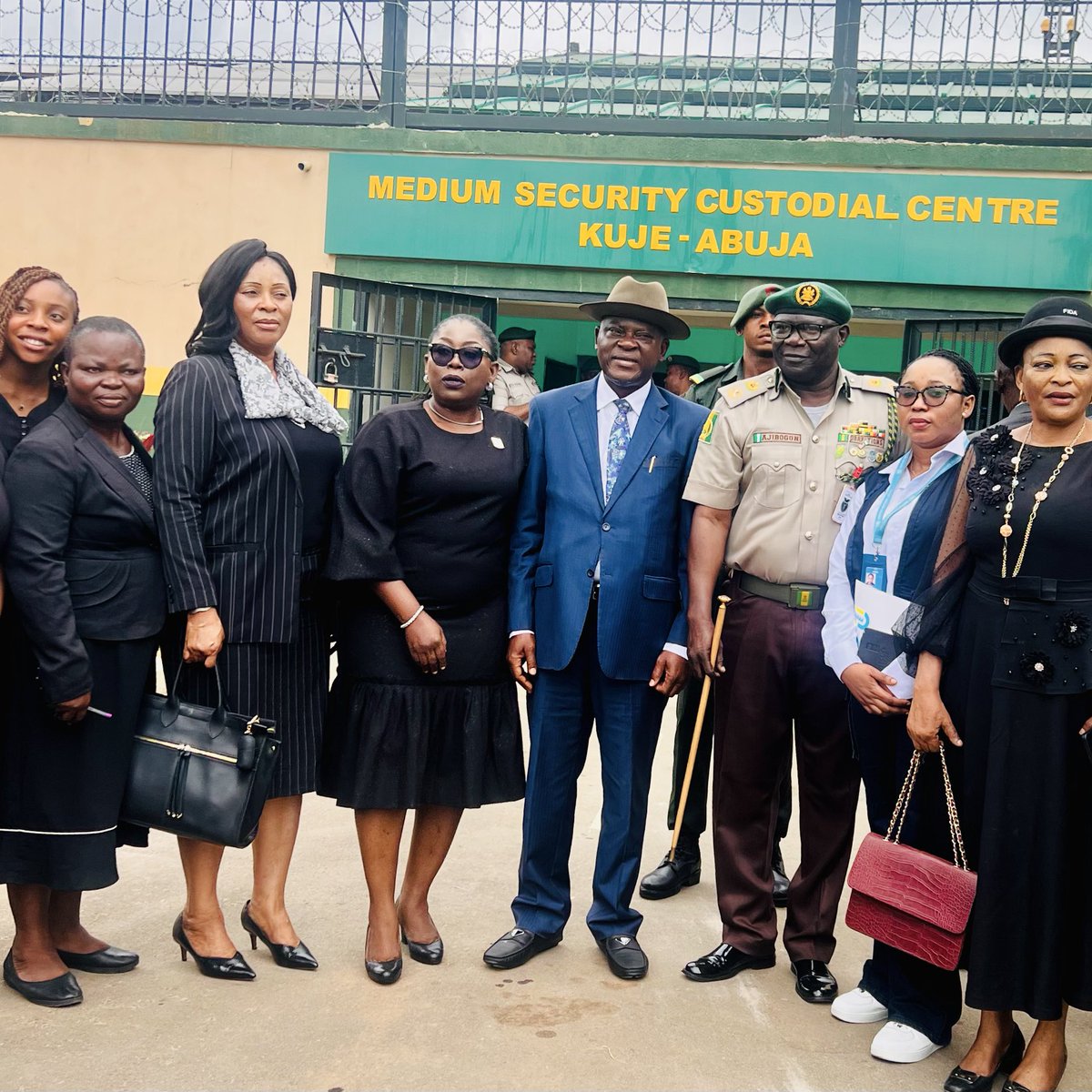 UN Volunteer at <a href="/UNDPNigeria/">UNDP Nigeria</a> , Nkechi-Gift Enubiaka was on ground during the FCT Chief Judge’s visit to Kuje Prison Abuja, supporting to review prolonged detention cases, pushing for decongestion.
She helped ensure detainees’ rights are upheld
 #AccessToJustice #MondayMotivaton